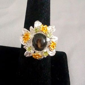 Super petite natural black sapphire cocktail ring Size 6.25💐